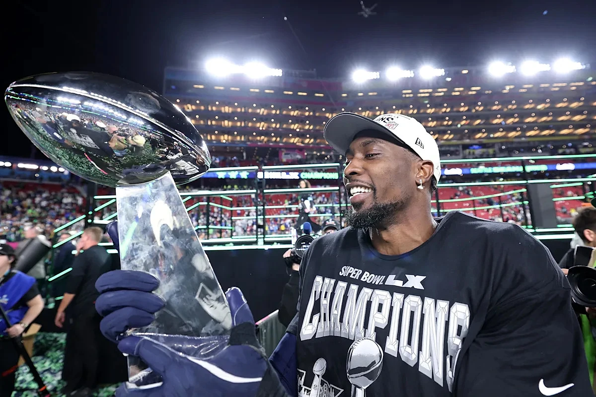 What DeMarcus Lawrence said to recruit Dante Fowler to the Seahawks
