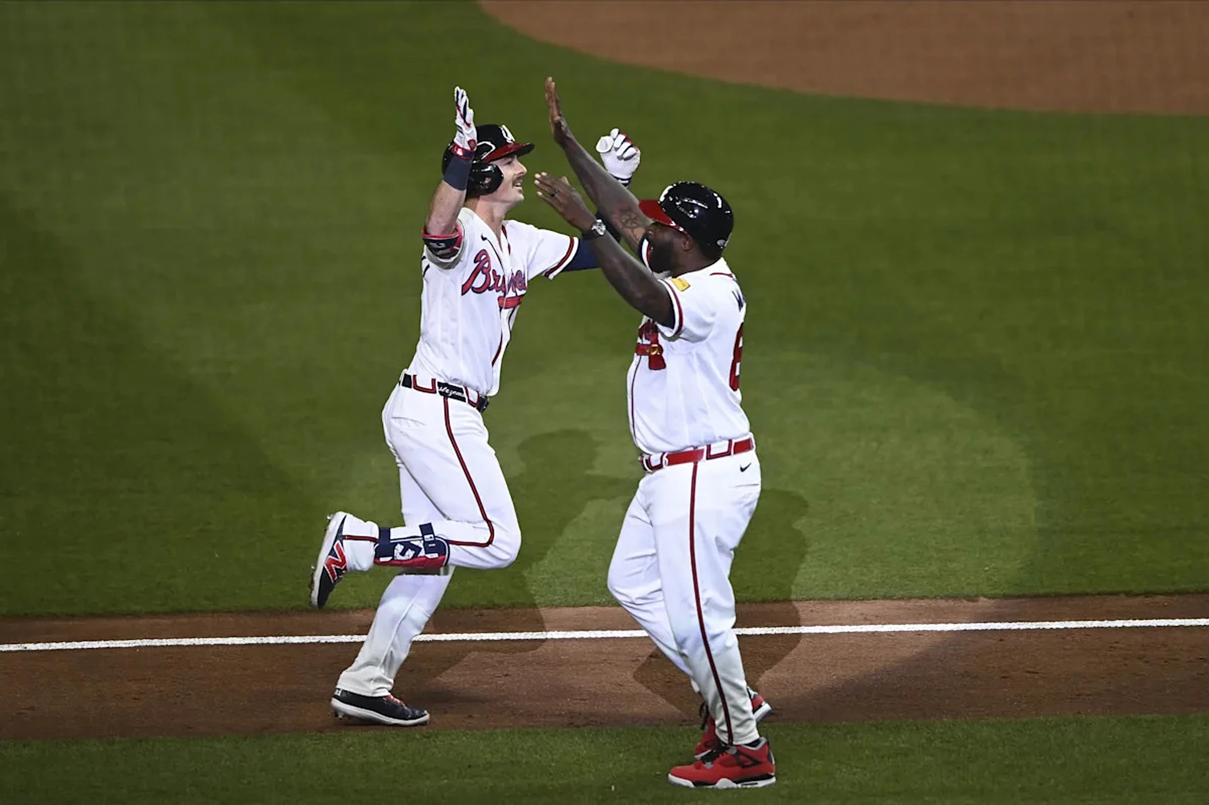 Atlanta Braves take down red hot Cubs in one-hitter