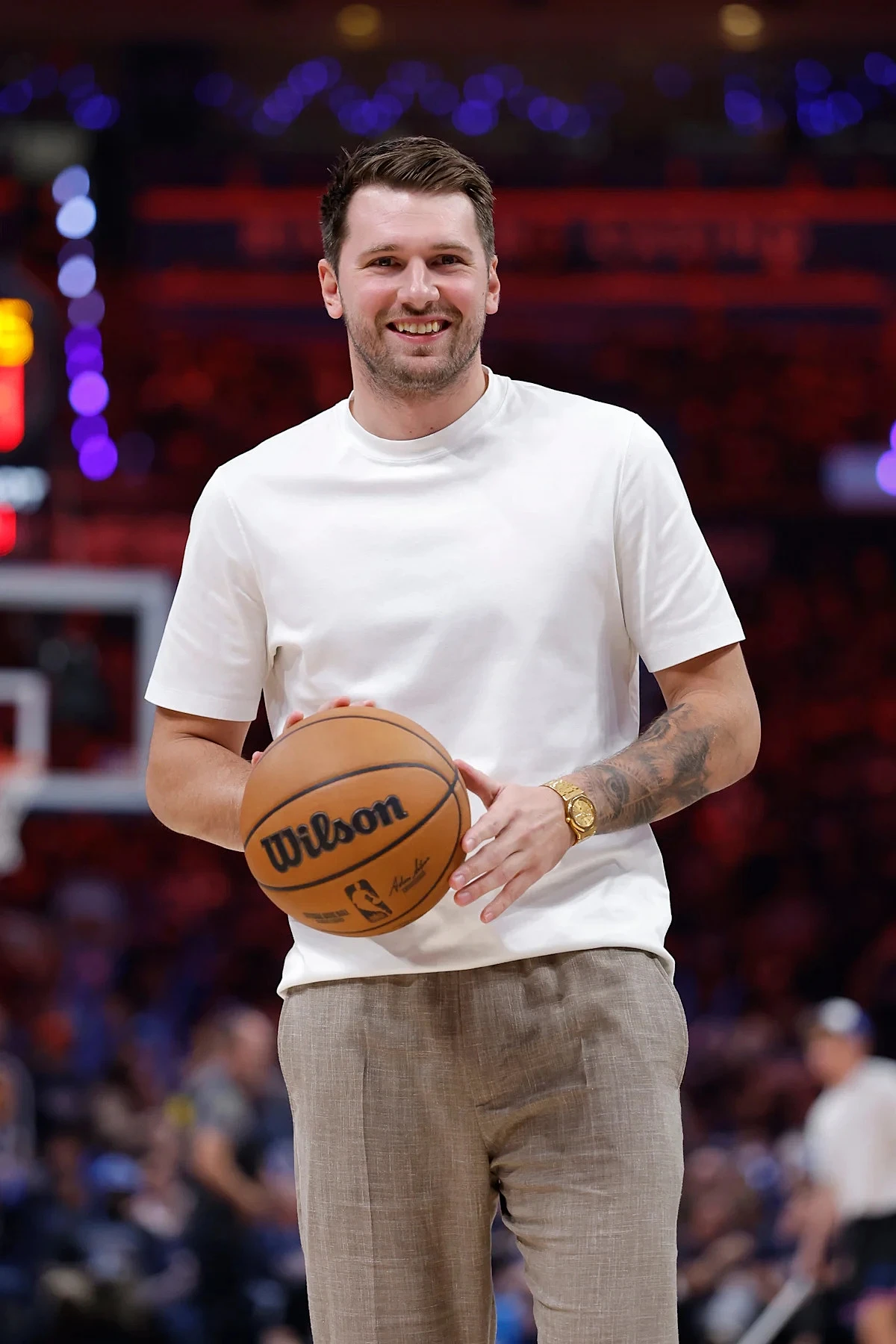 Report: Lakers want to build their roster around and for Luka Doncic