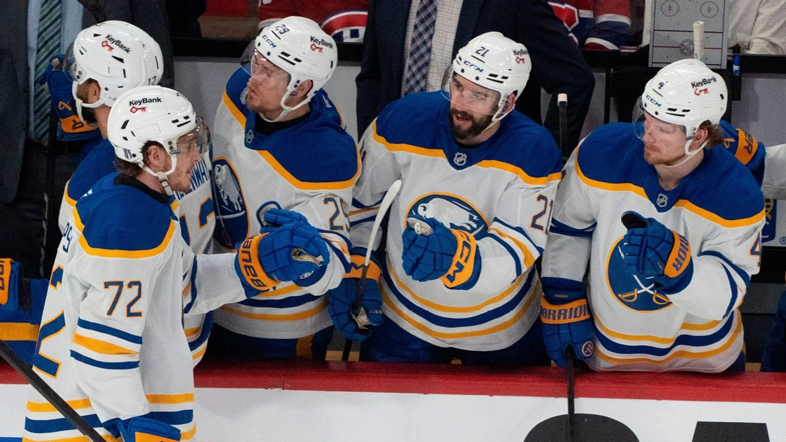 Thompson, Sabres cash in after fluke bank shot