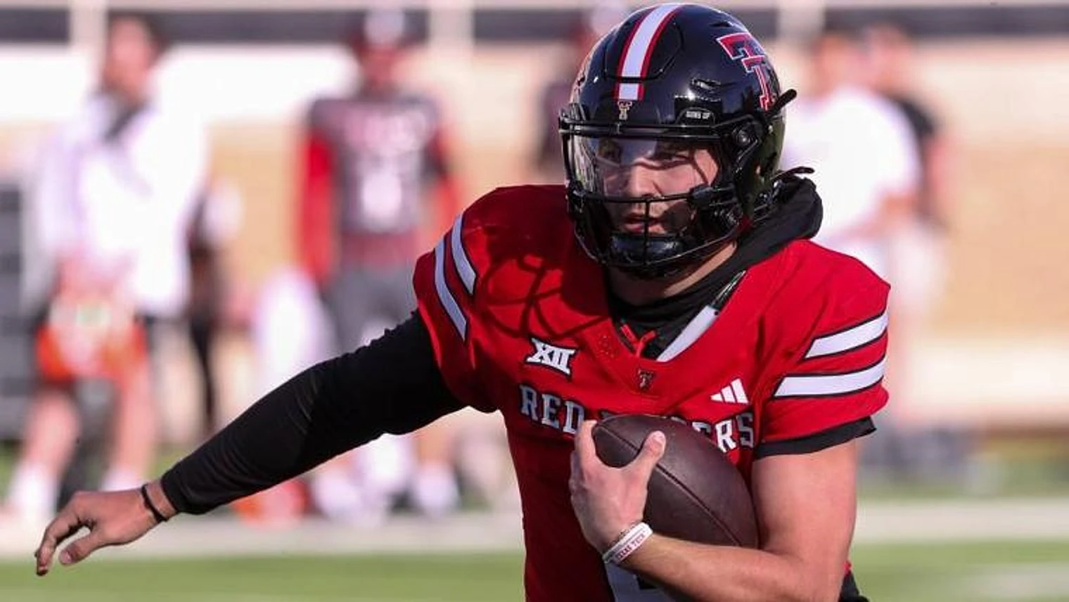 Dolphins, Jets, Browns expected to battle it out for QB dealing with an NCAA gambling investigation