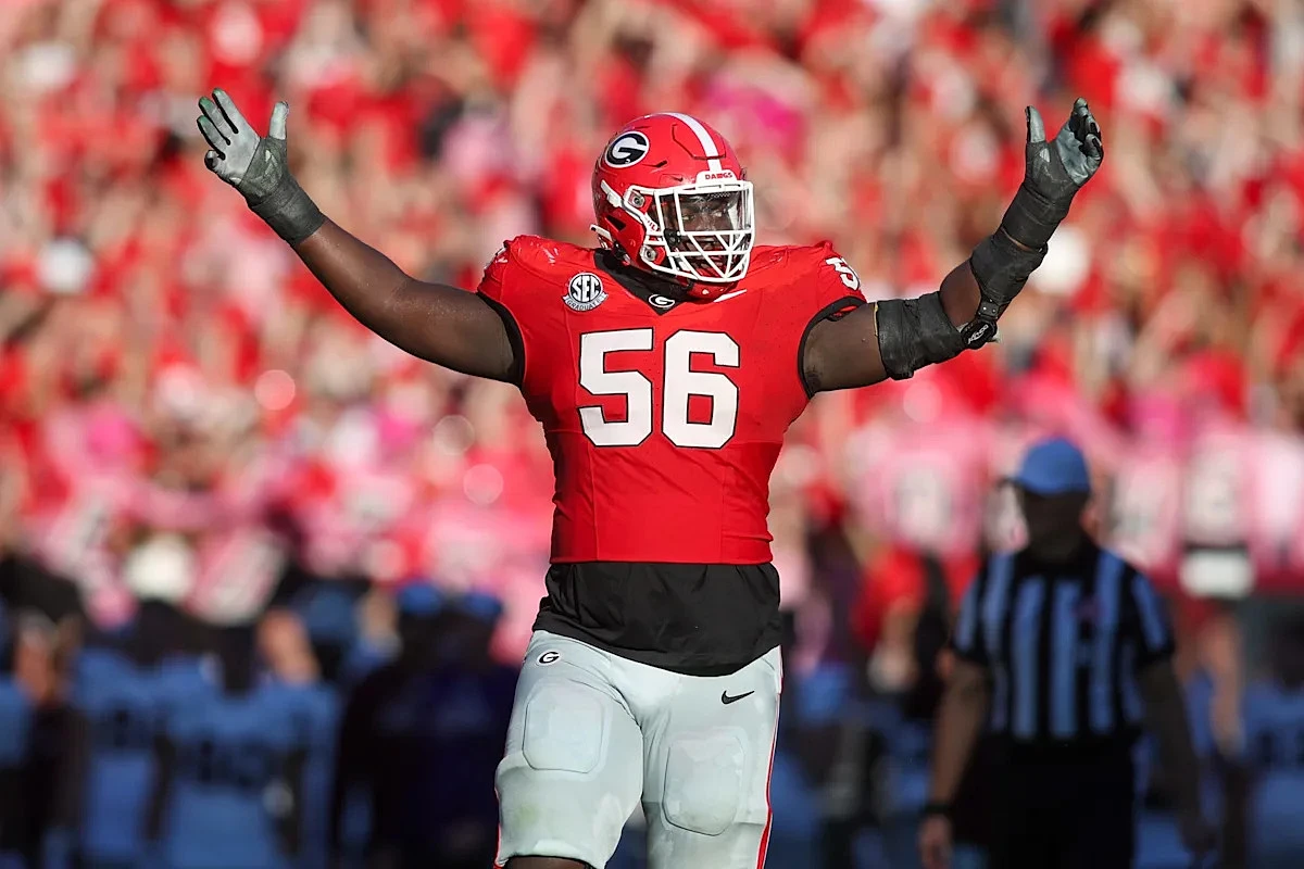 Nation's No. 1 offensive tackle in announces commitment plans
