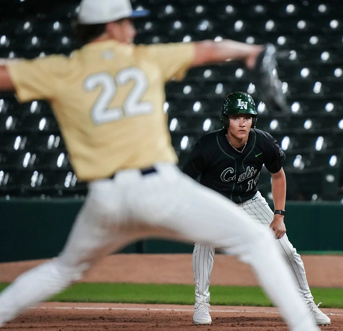County champs! Brayden Smith takes no-hitter into sixth, leads Decatur Central to title