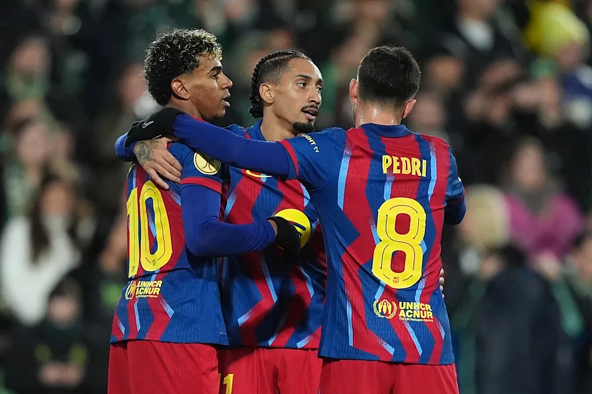 Official: Six Barcelona stars named in La Liga Team of the Season for 2025/26
