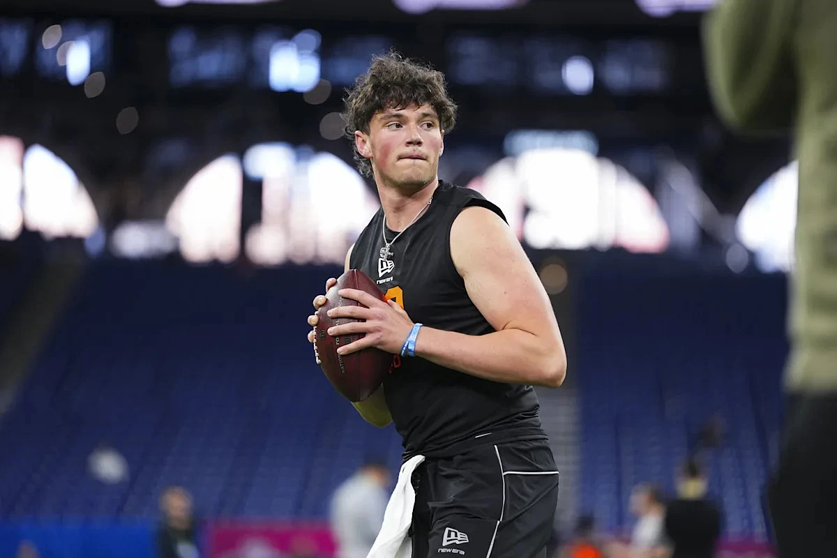 Steelers starting from scratch with QB Drew Allar