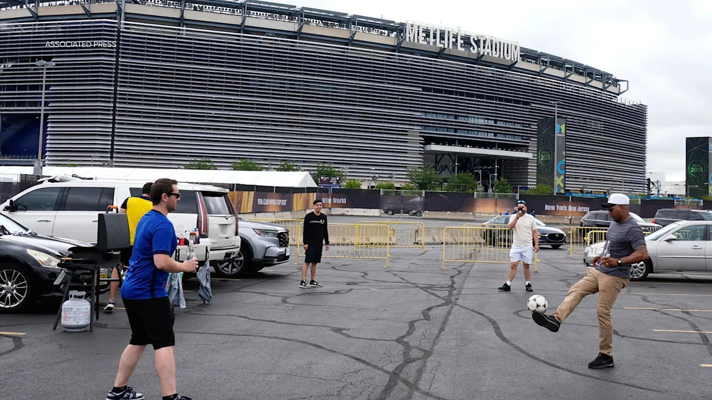 New York reduces World Cup shuttle bus prices for round trip to World Cup