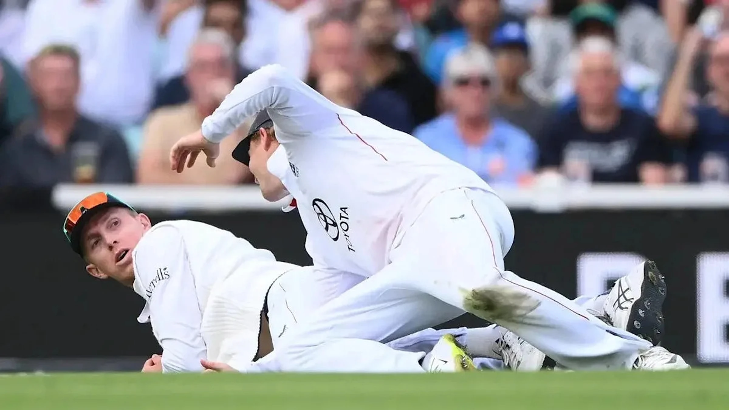 Zak Crawley, Ollie Pope dropped as England shake up Test squad after Ashes humiliation