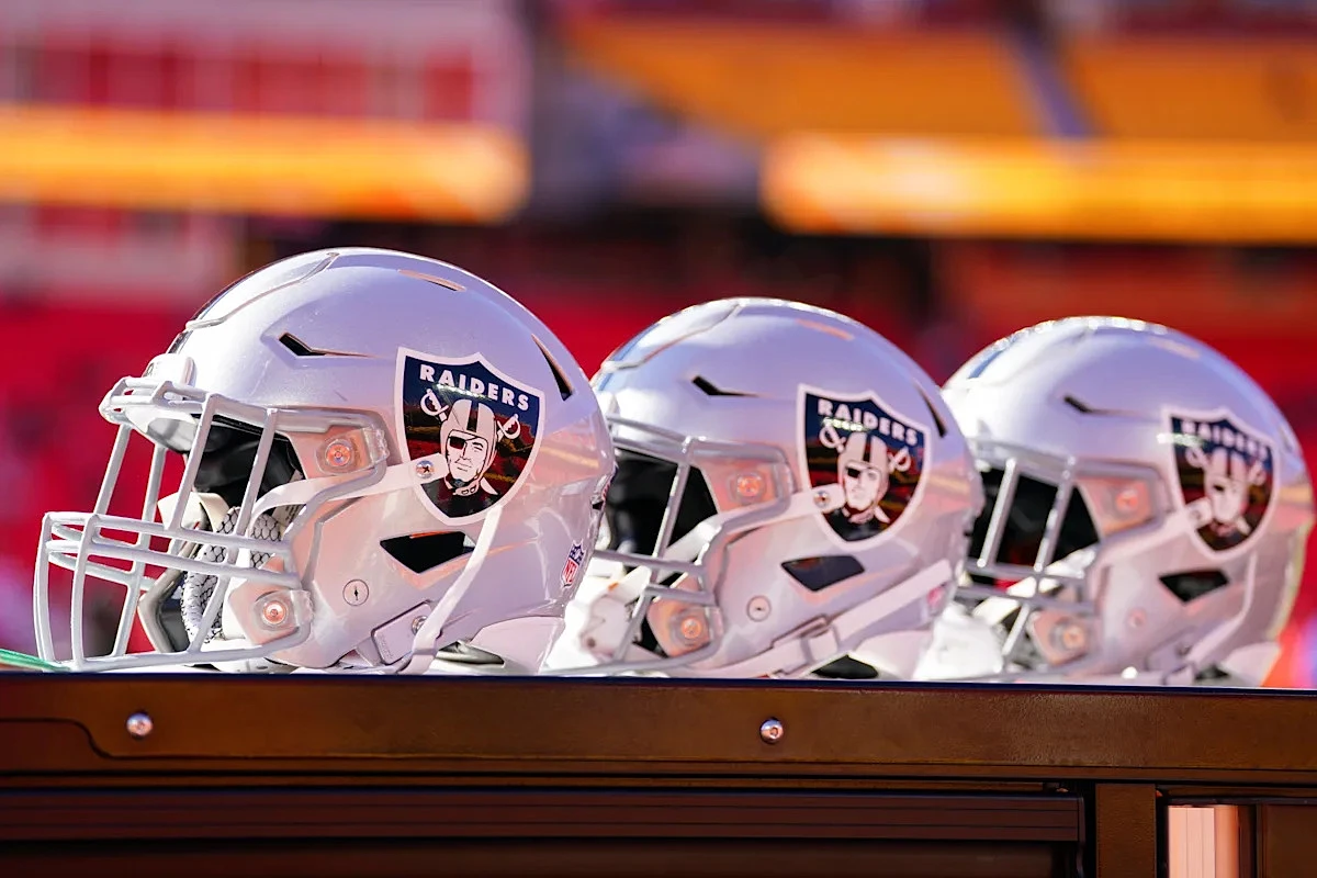 Where do the Raiders rank in air miles for the 2026 season?