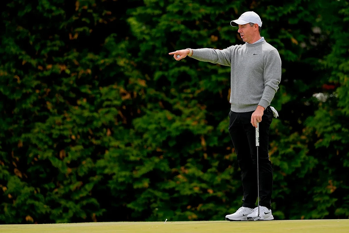 Rory McIlroy has big shoes to fill at the PGA: His own to help with a blister