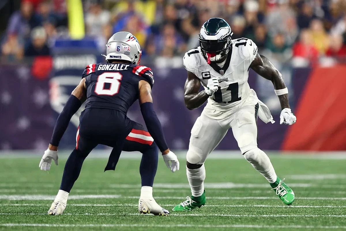 Patriots veterans add even more fuel to ongoing A.J. Brown speculation