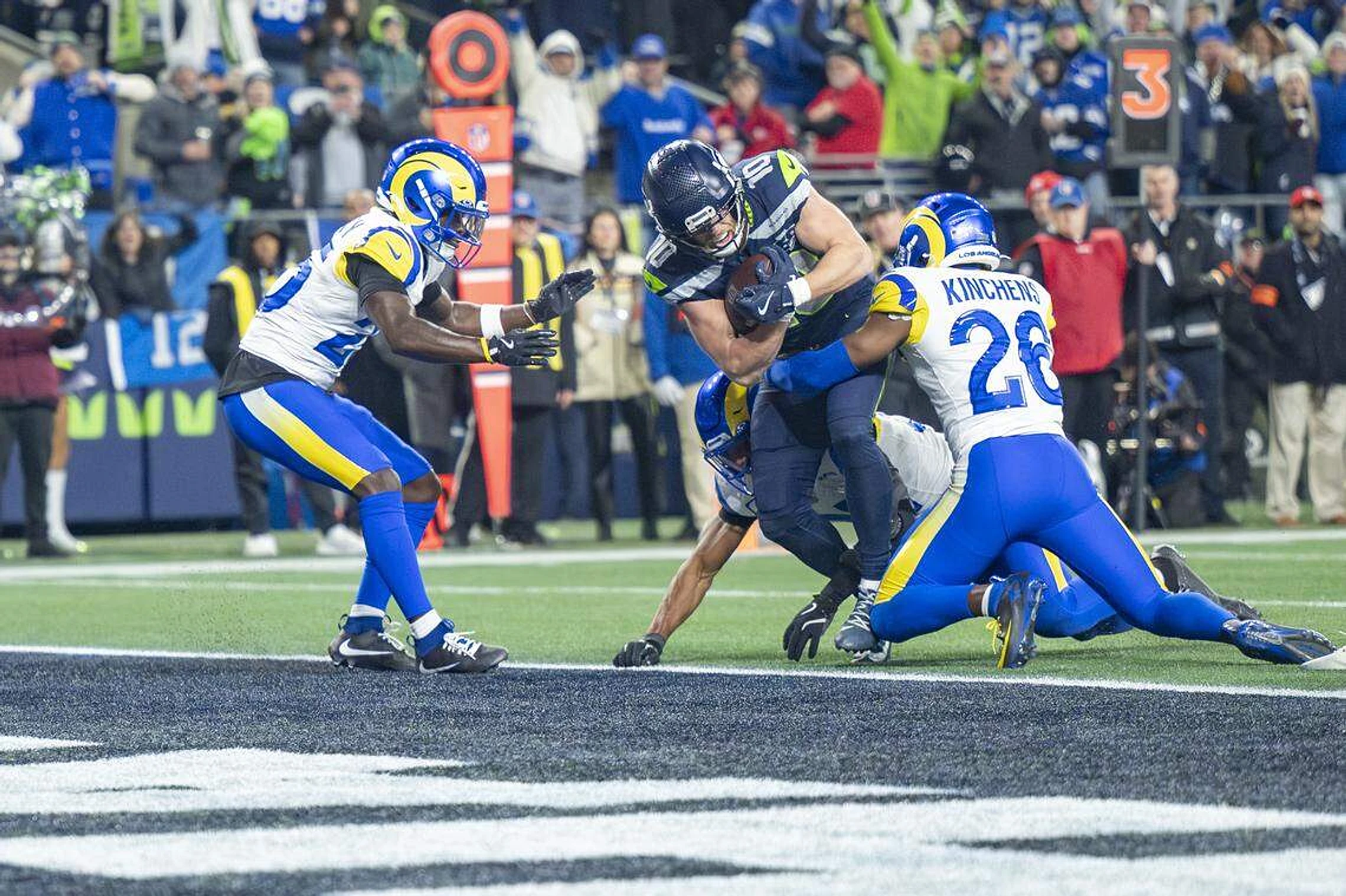 Ho-ho-ho? Reports of Seahawks playing two most intriguing games on unique dates