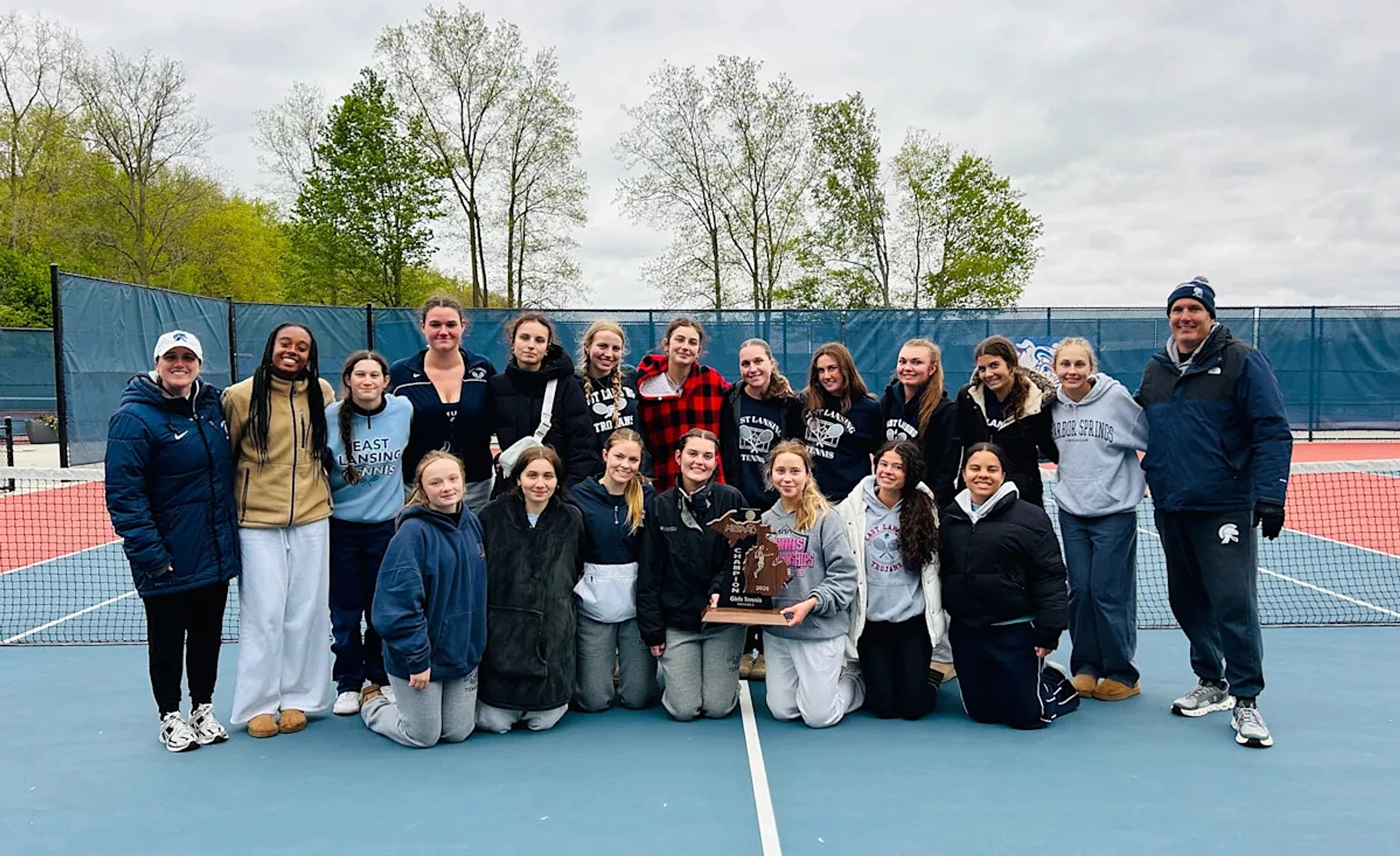 Prep roundup: East Lansing tennis adds to regional title streak