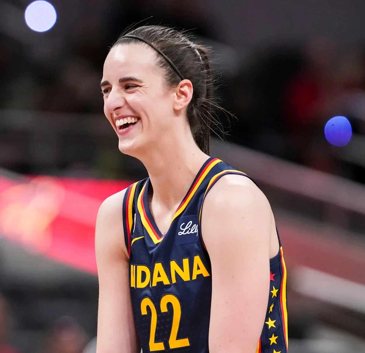 Caitlin Clark picked up first technical foul, costing her more money in reported fine structure