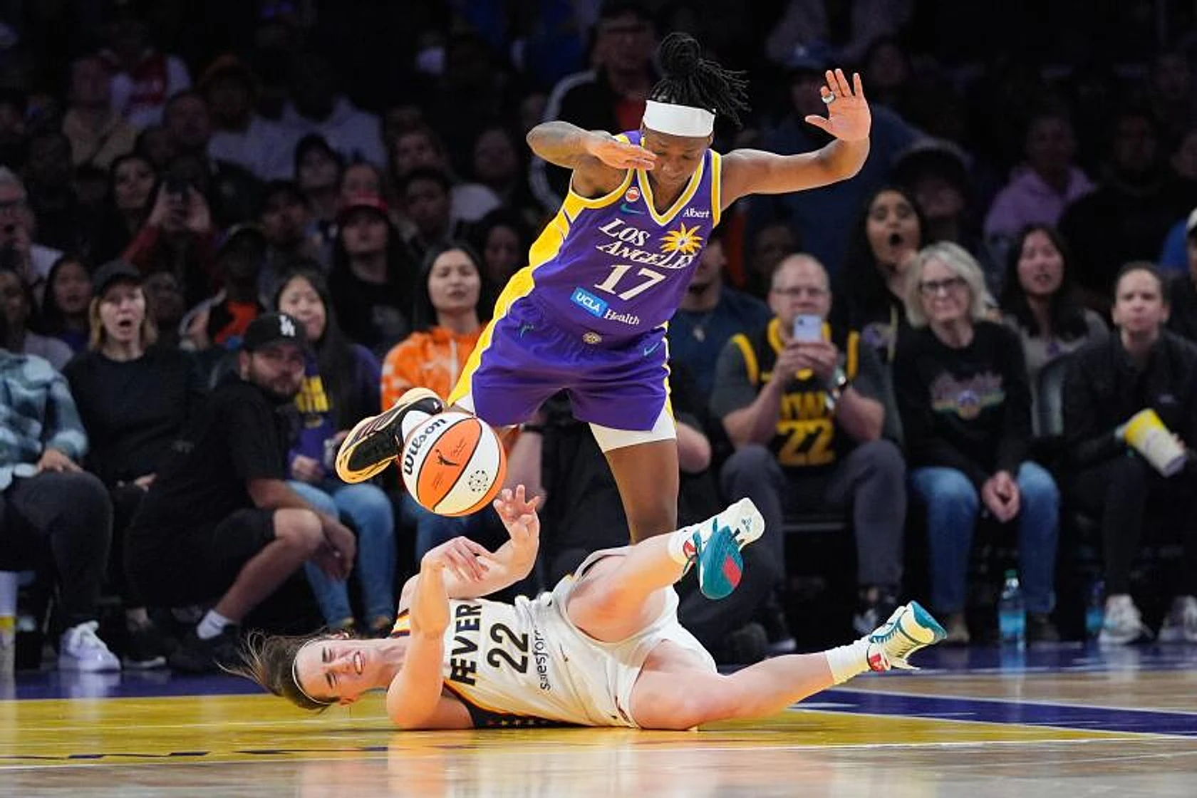 Caitlin Clark and Indiana Fever overwhelm Sparks, who drop their second straight game