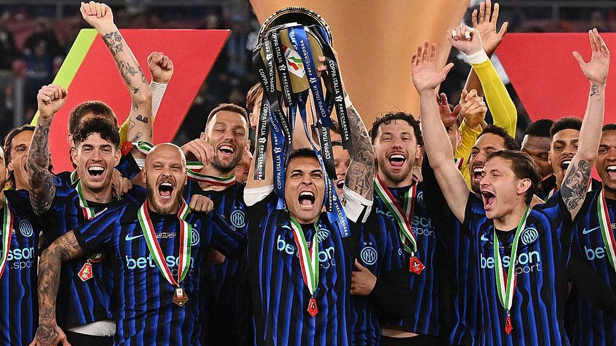 Inter Milan seal first domestic double for 16 years