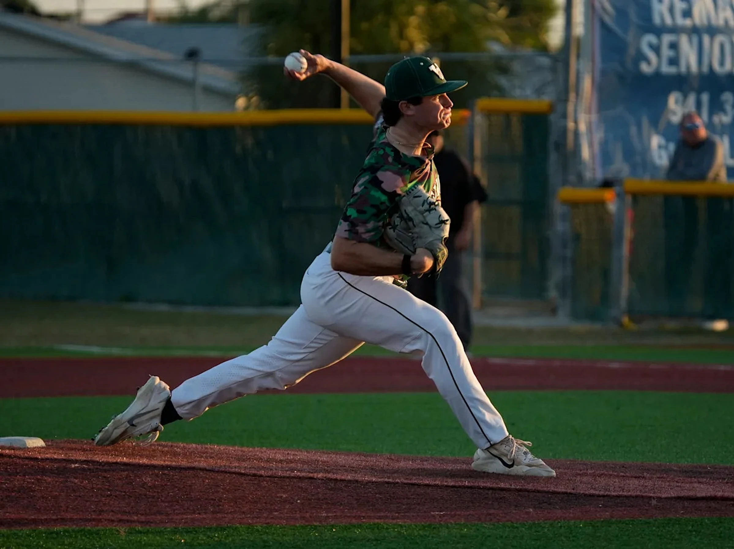 Venice ace Carter Cox finds 'quiet' amid state title run, draft buzz
