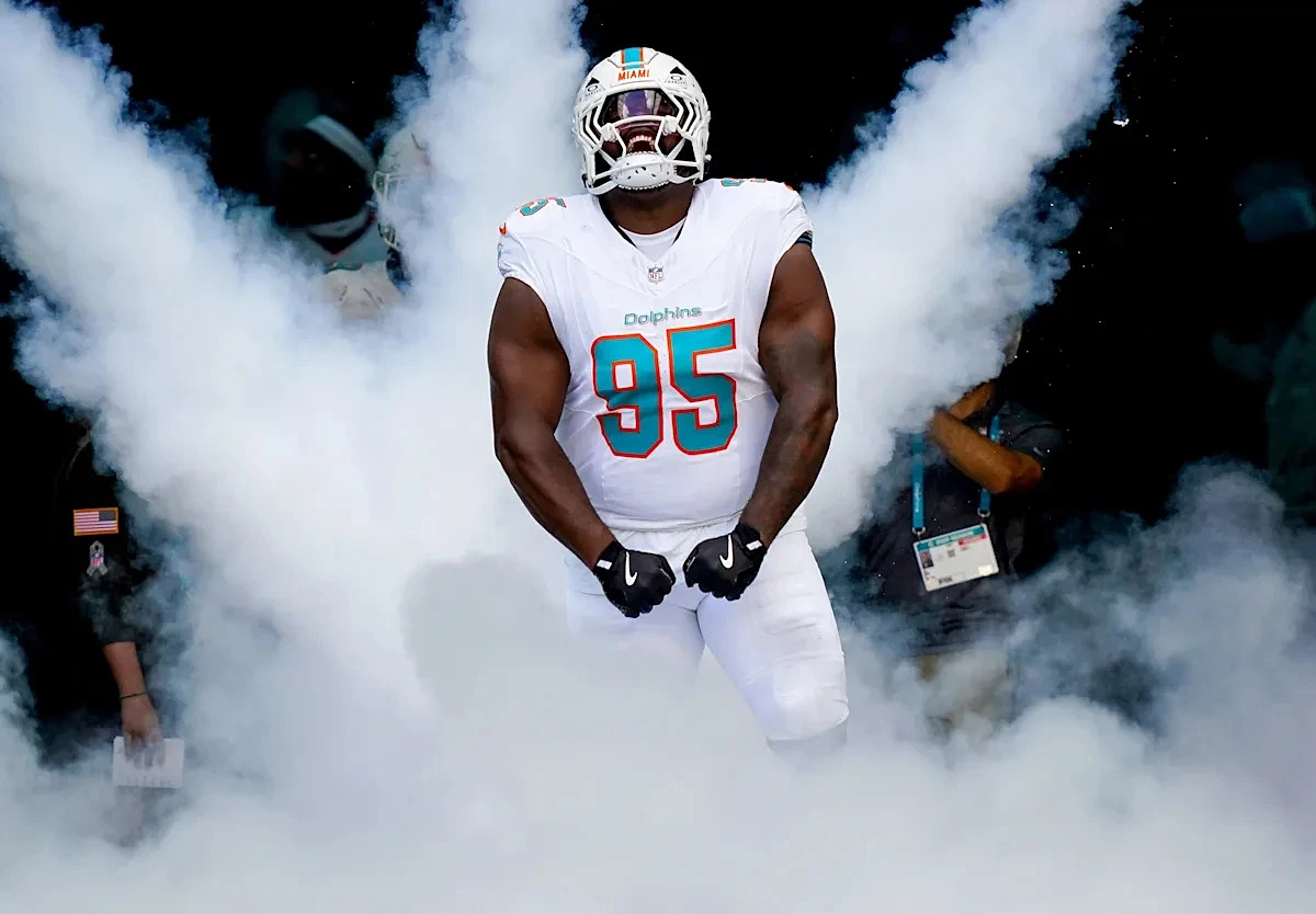 Dolphins lose defensive lineman to AFC West team in free agency
