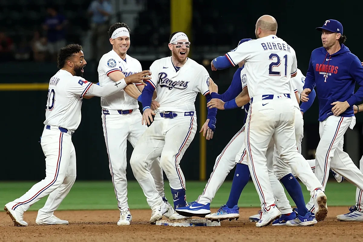 Thoughts on a 6-5 Rangers win