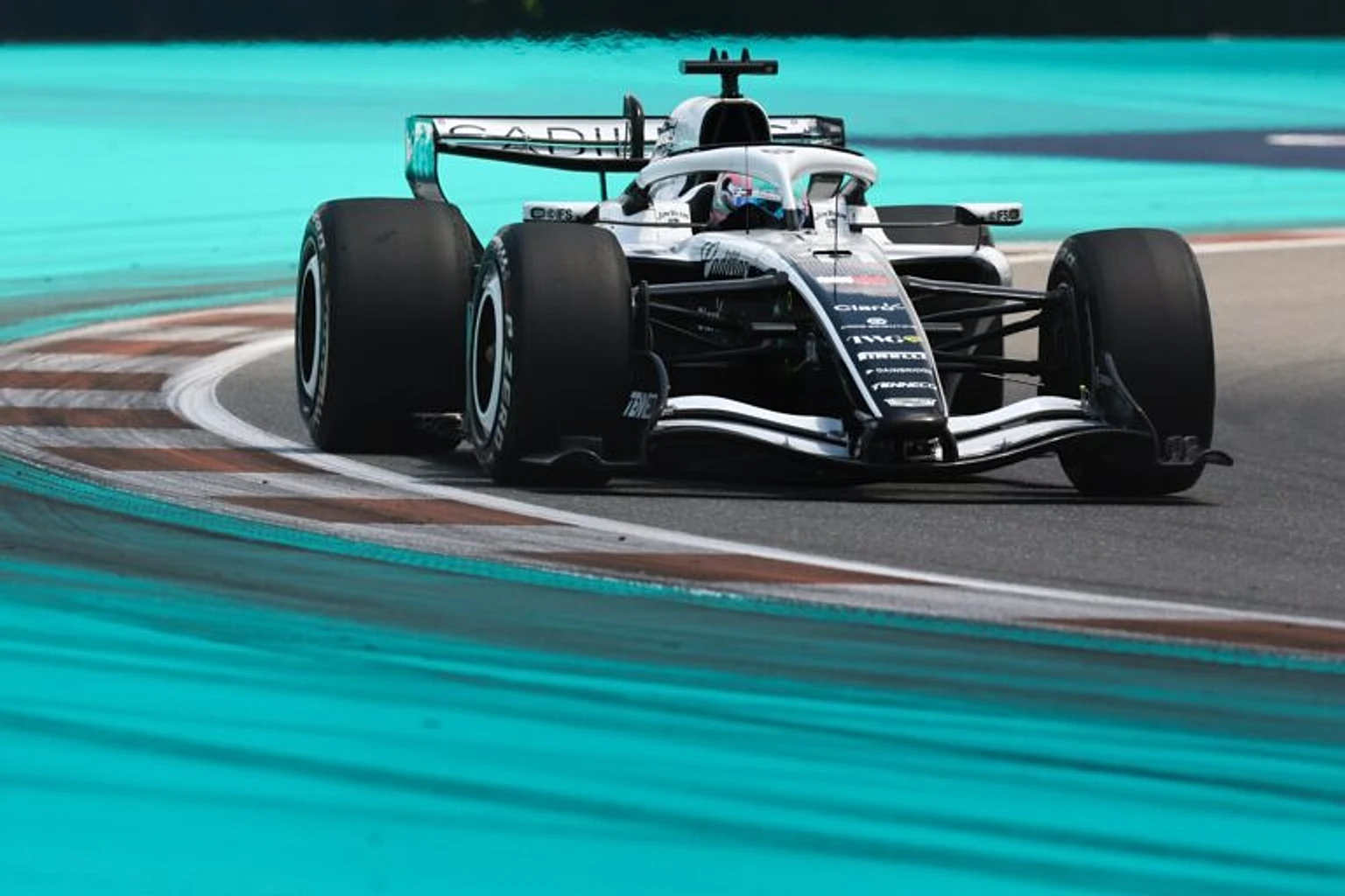 Why F1’s Planned Return to V8 Engines Is a $150 Million Curveball for Cadillac