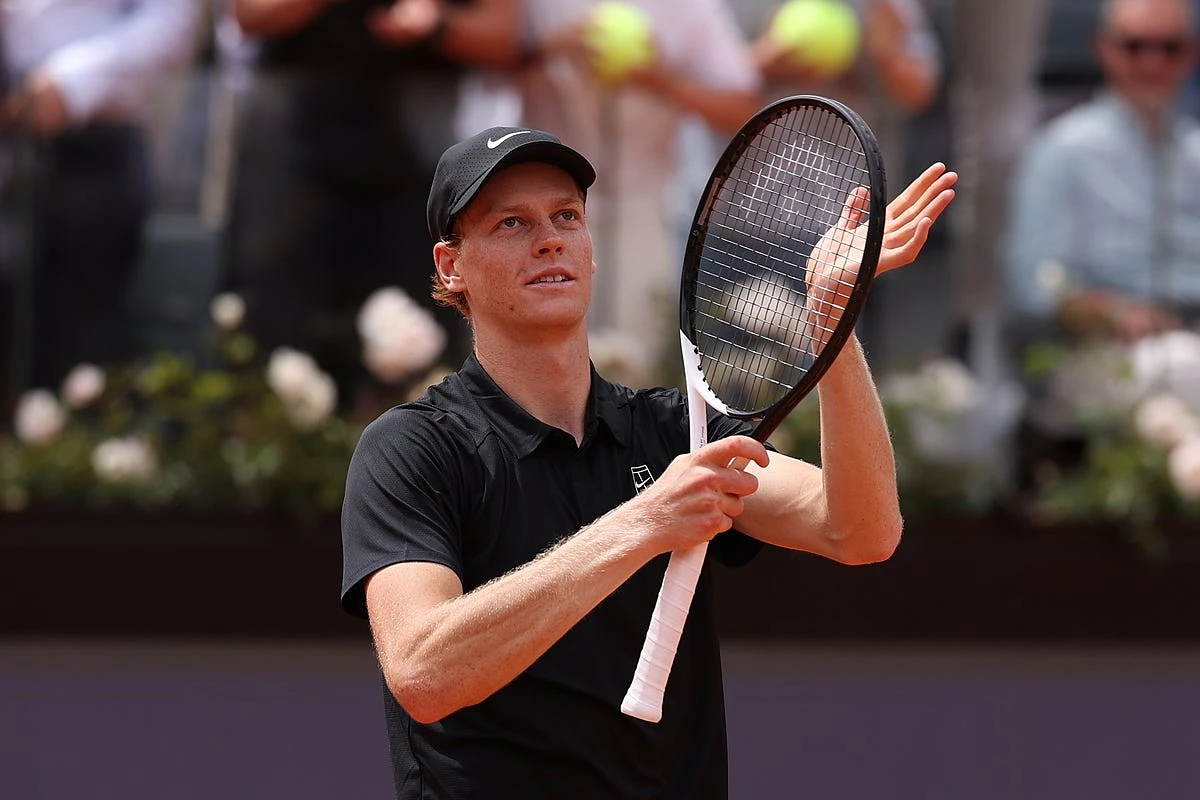 Jannik Sinner breaks Novak Djokovic record as he storms into Italian Open semi-finals
