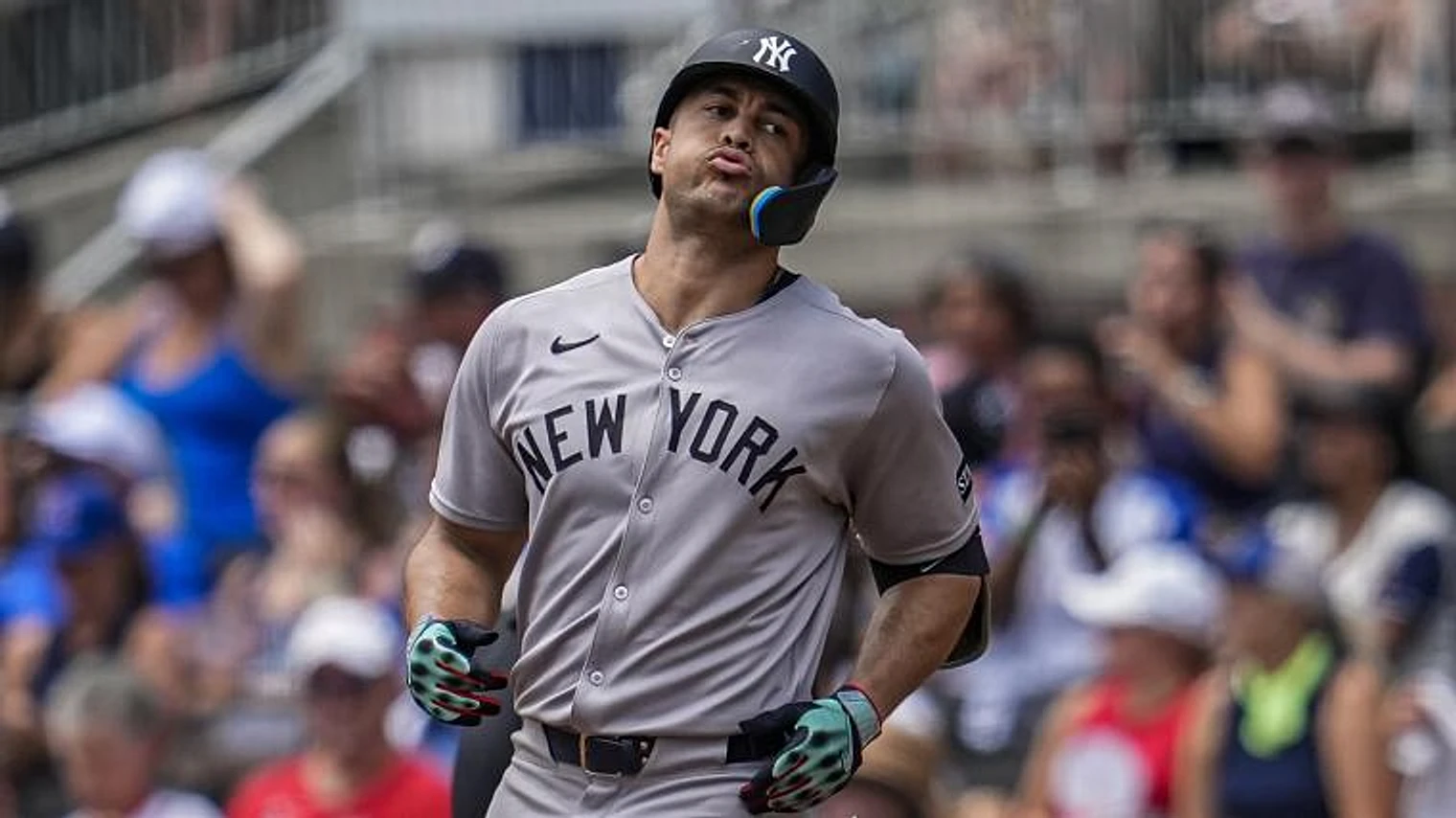Latest Giancarlo Stanton update is not what Yankees fans want to hear