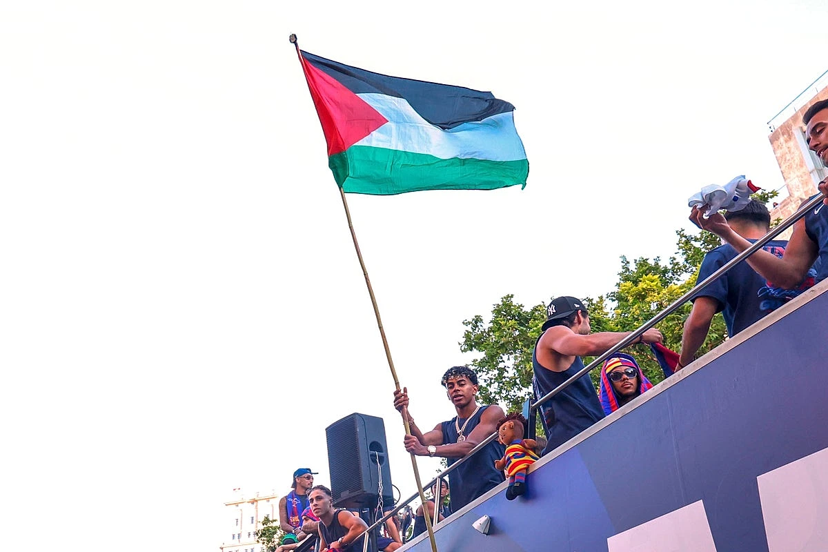 Israeli minister accuses Lamine Yamal of ‘inciting hate’ by waving Palestinian flag at Barcelona title parade