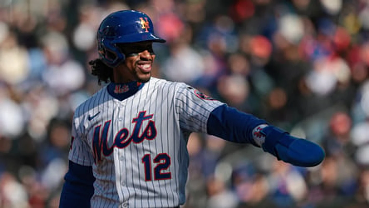 Mets' Carlos Mendoza provides positive injury updates on Francisco Lindor and Francisco Alvarez
