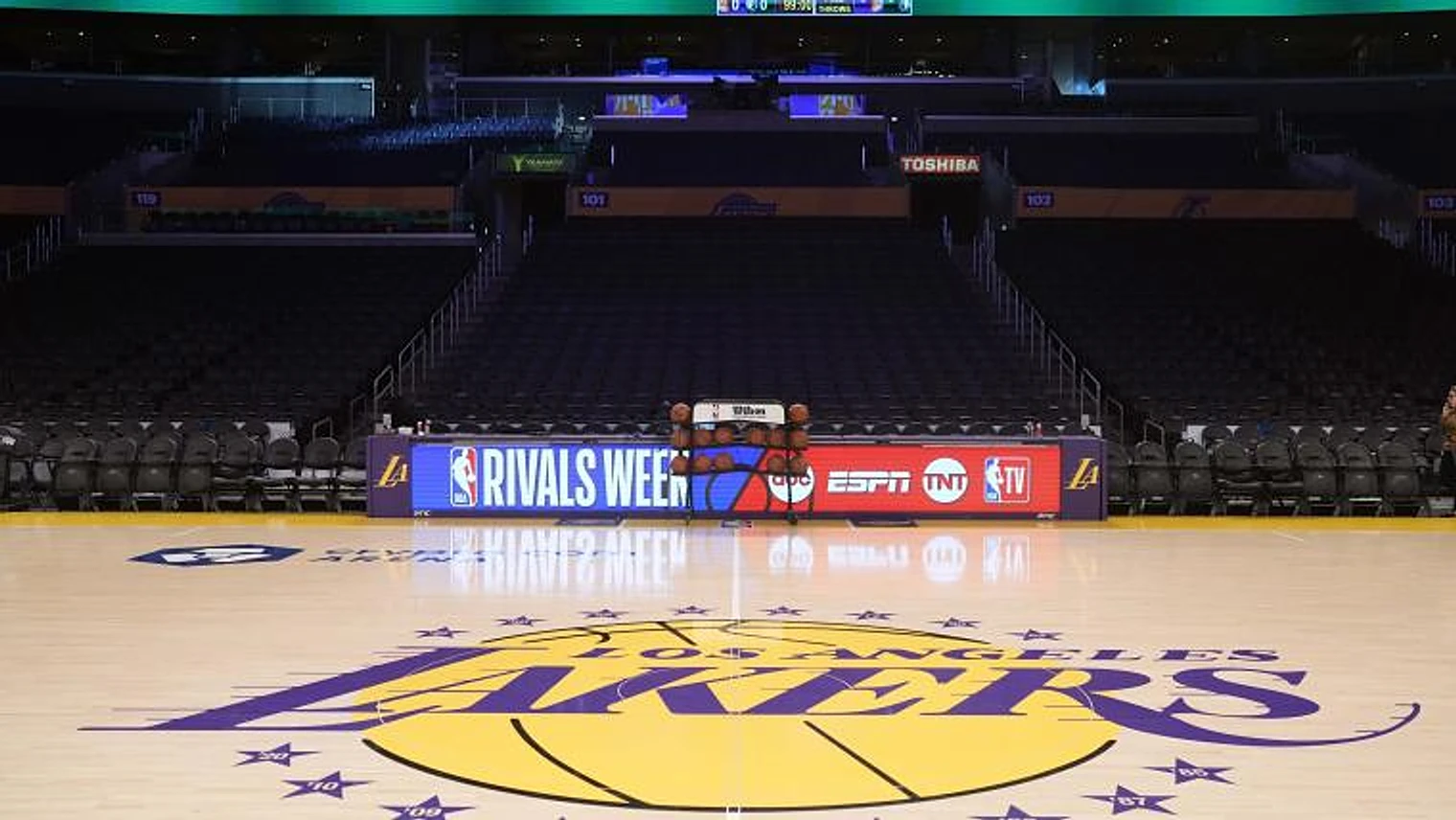Lakers predicted to cut ties with $48 million forward with non-existent three-point jump shot