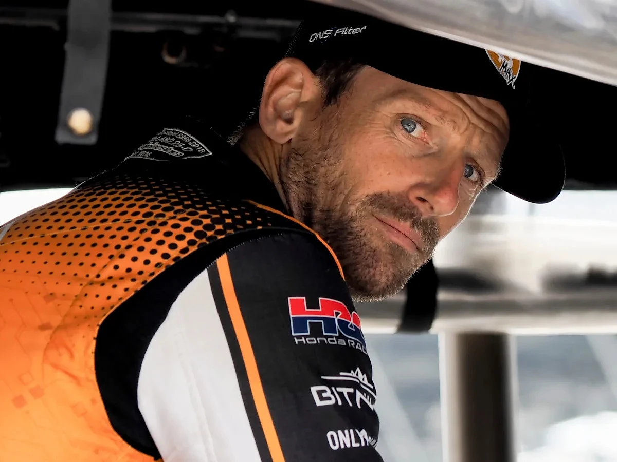 Grosjean, Armstrong brush off pit-lane confrontation: ‘I’ve never punched anyone’