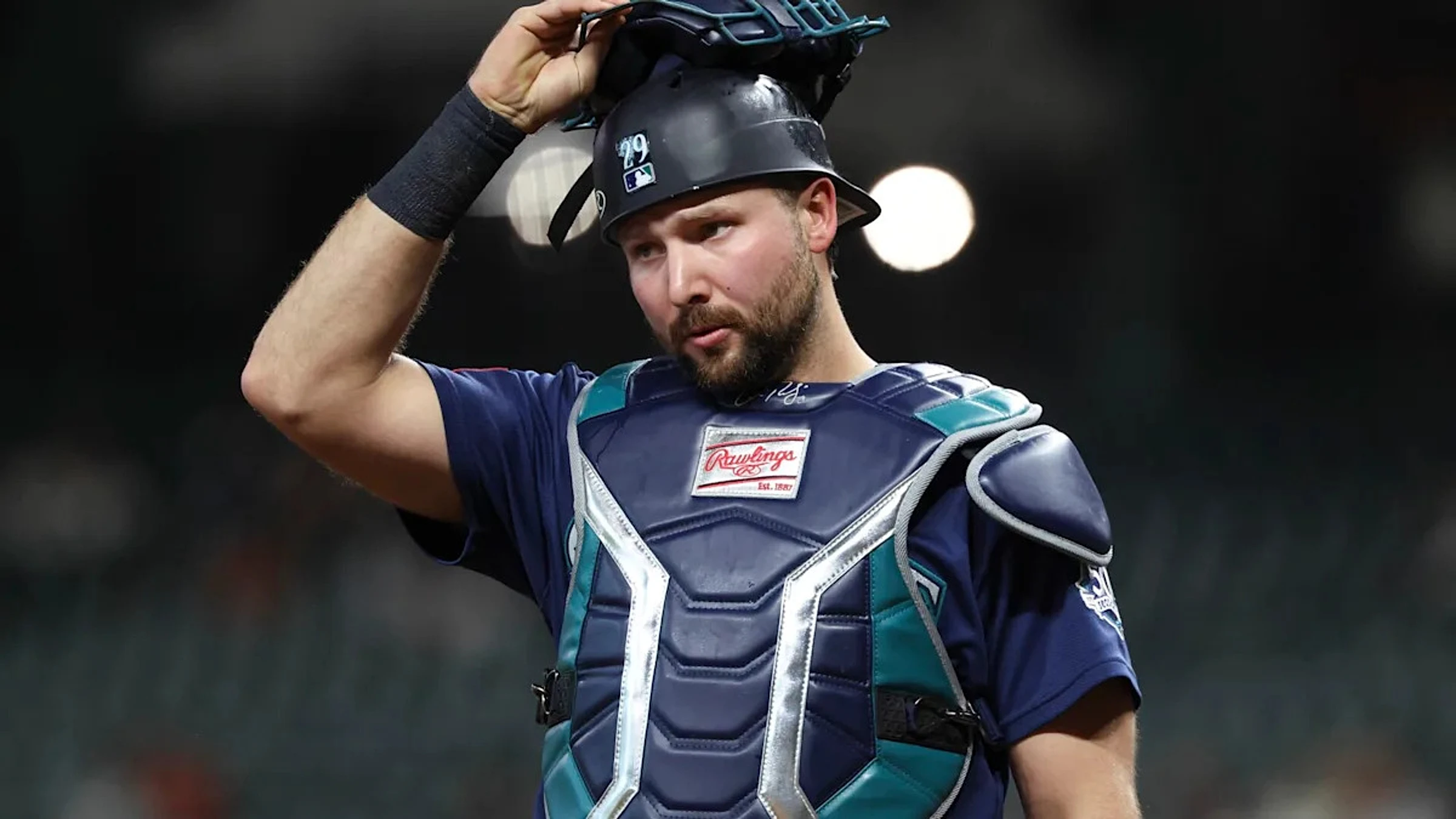Mariners’ scuffling star catcher Cal Raleigh placed on 10-day injured list with right oblique strain