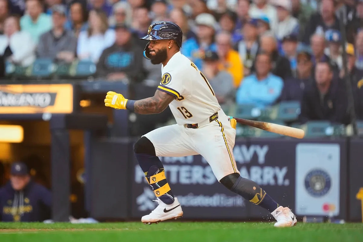 Rengifo has three RBIs and Harrison pitches five shutout innings in Brewers' 7-1 win over Padres