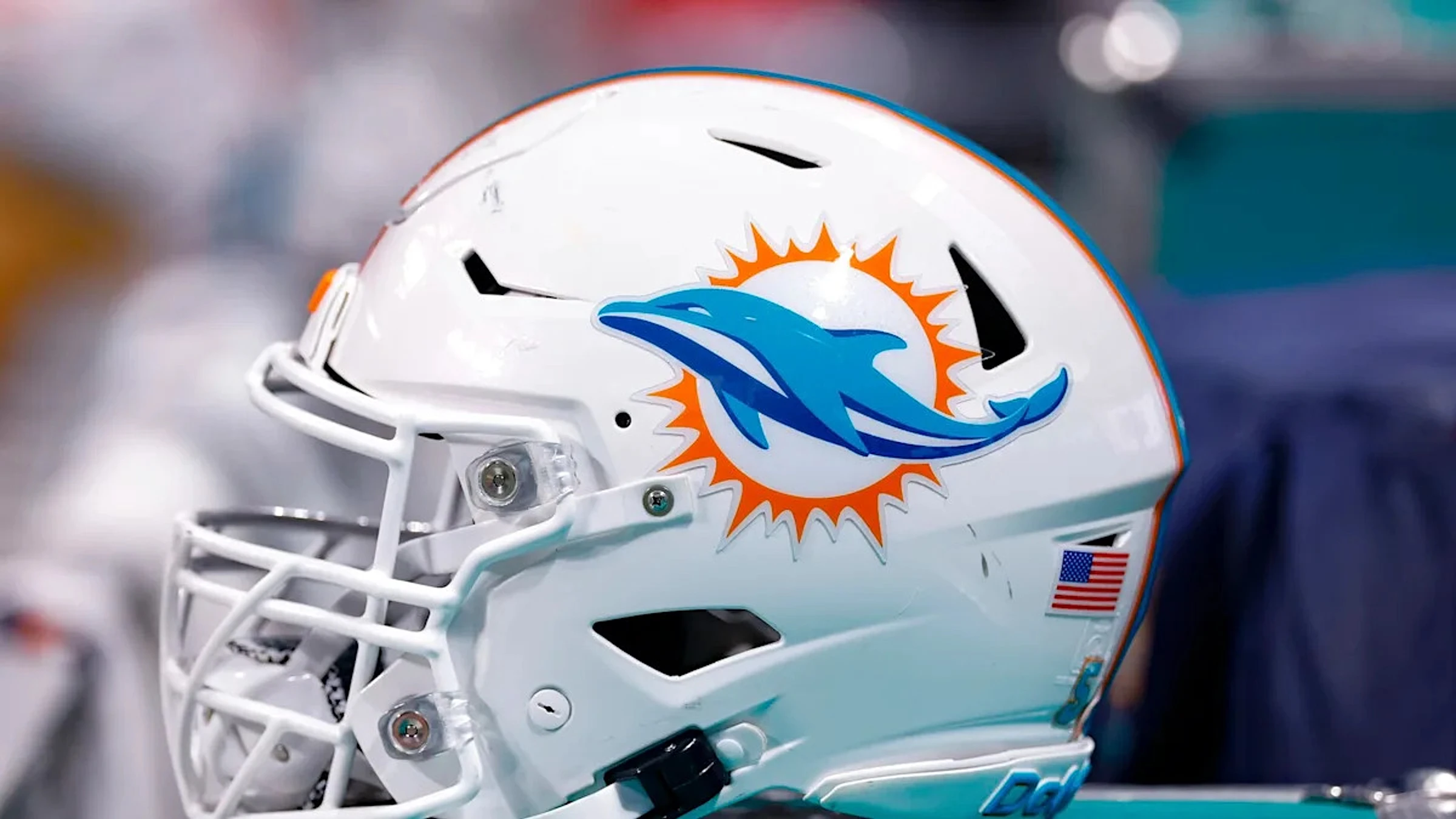 Dolphins claim DT James Ester off waivers