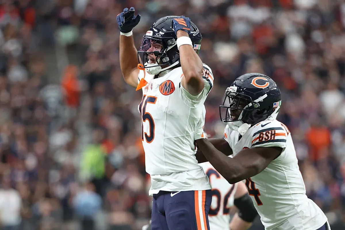 NFL world reacts to Bears' 2026 schedule