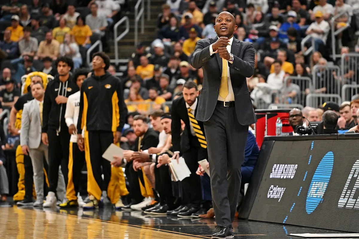 Mizzou basketball reportedly planning to play SLU at Enterprise Center