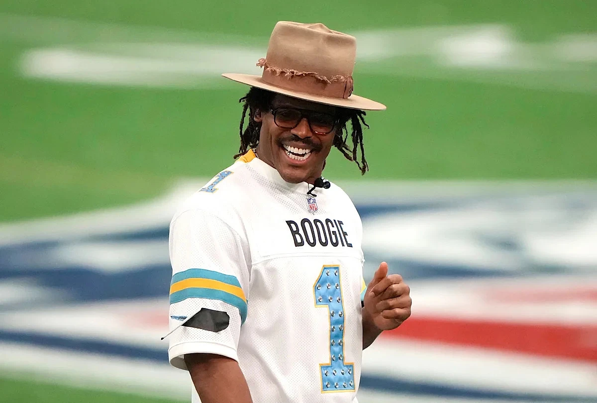 Panthers great Cam Newton 'featured' in Chargers' epic schedule release video