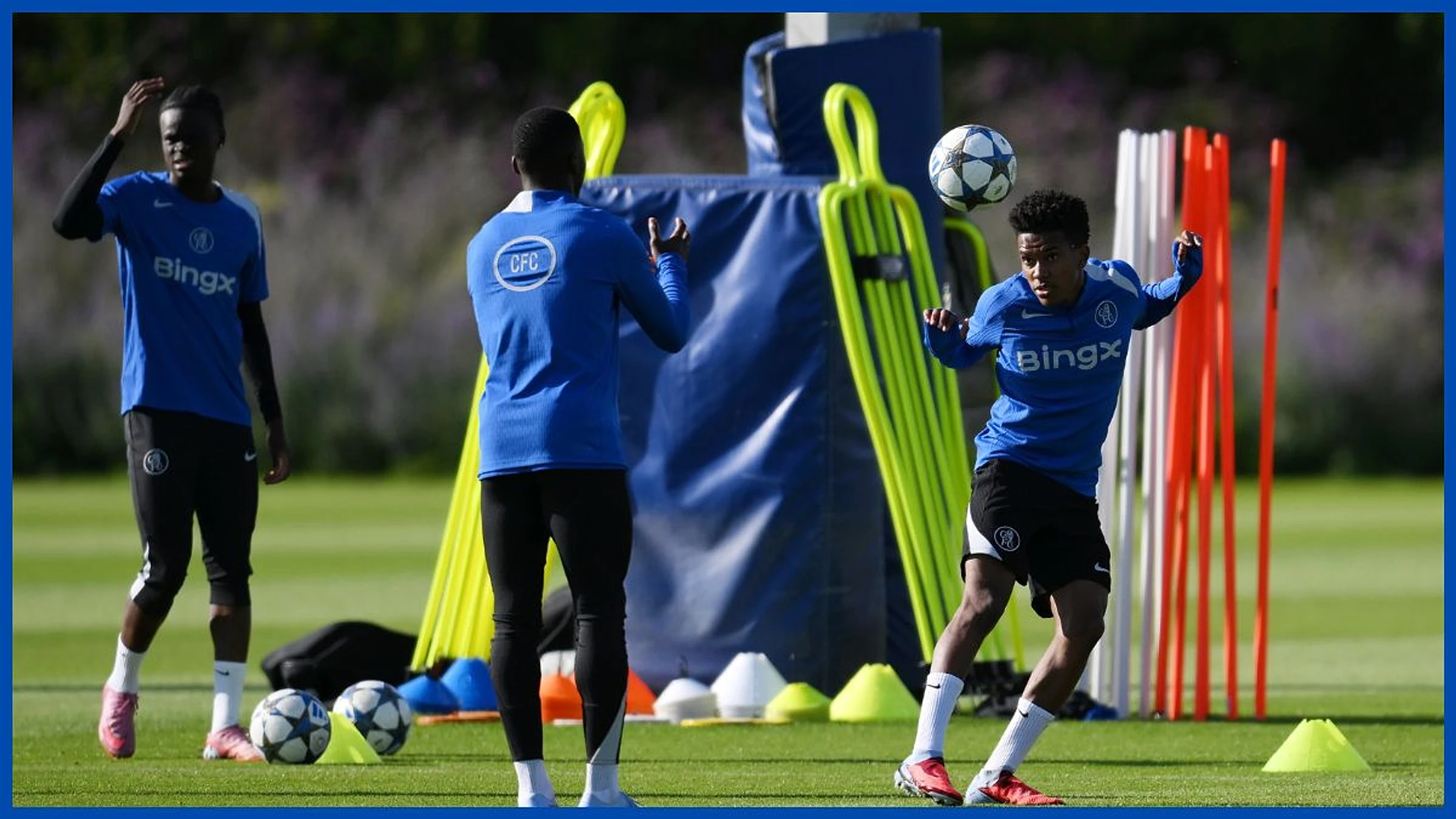“I told my wife” – Chelsea player says his Blues team mate is just “different”