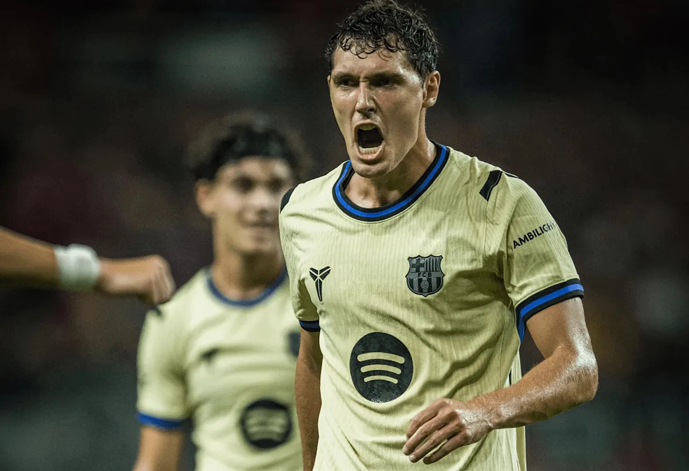 Barcelona achieve major breakthrough as veteran defender agrees to lower salary for renewal