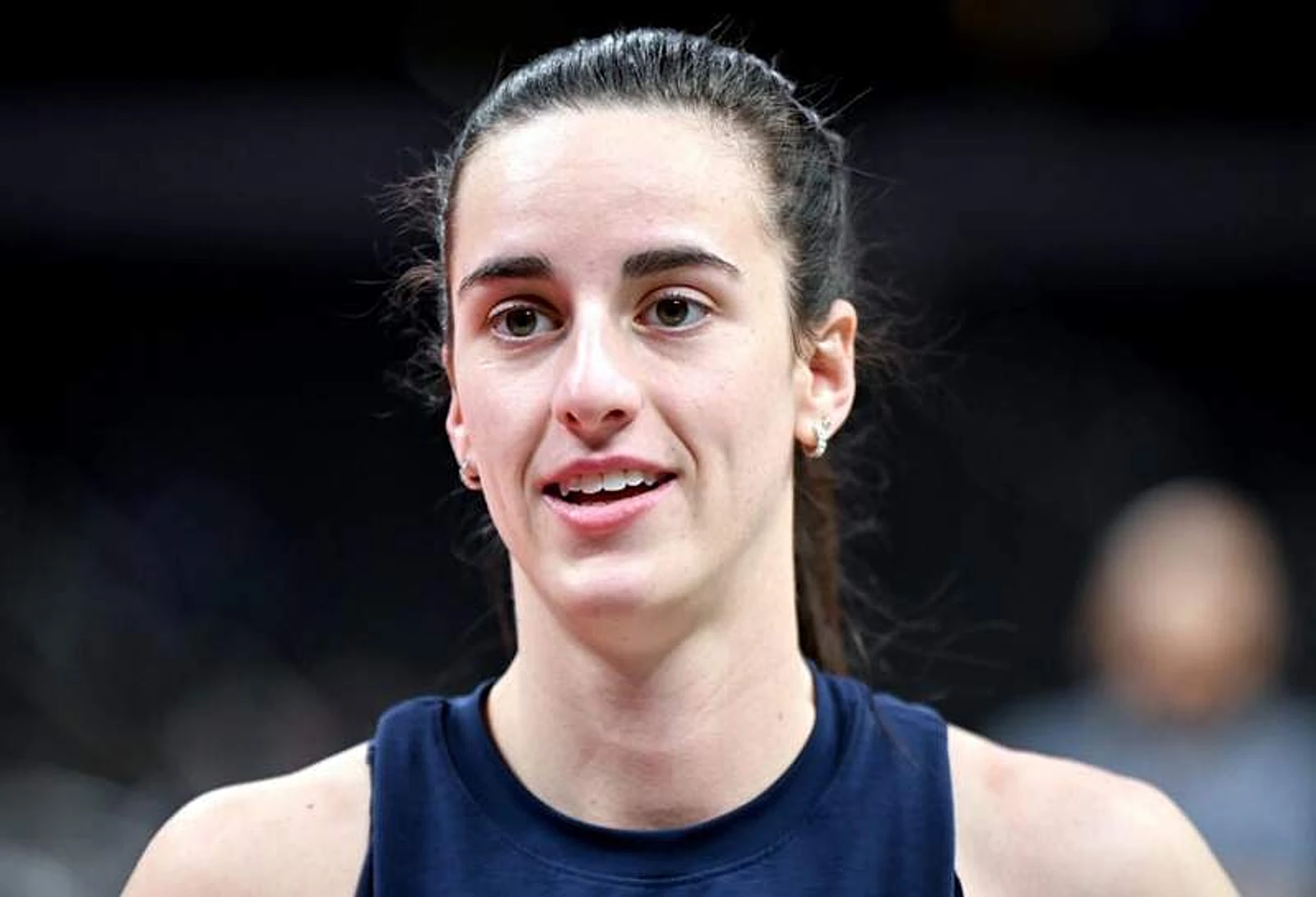 Former NFL star presents impressive stats to silence Caitlin Clark’s hate