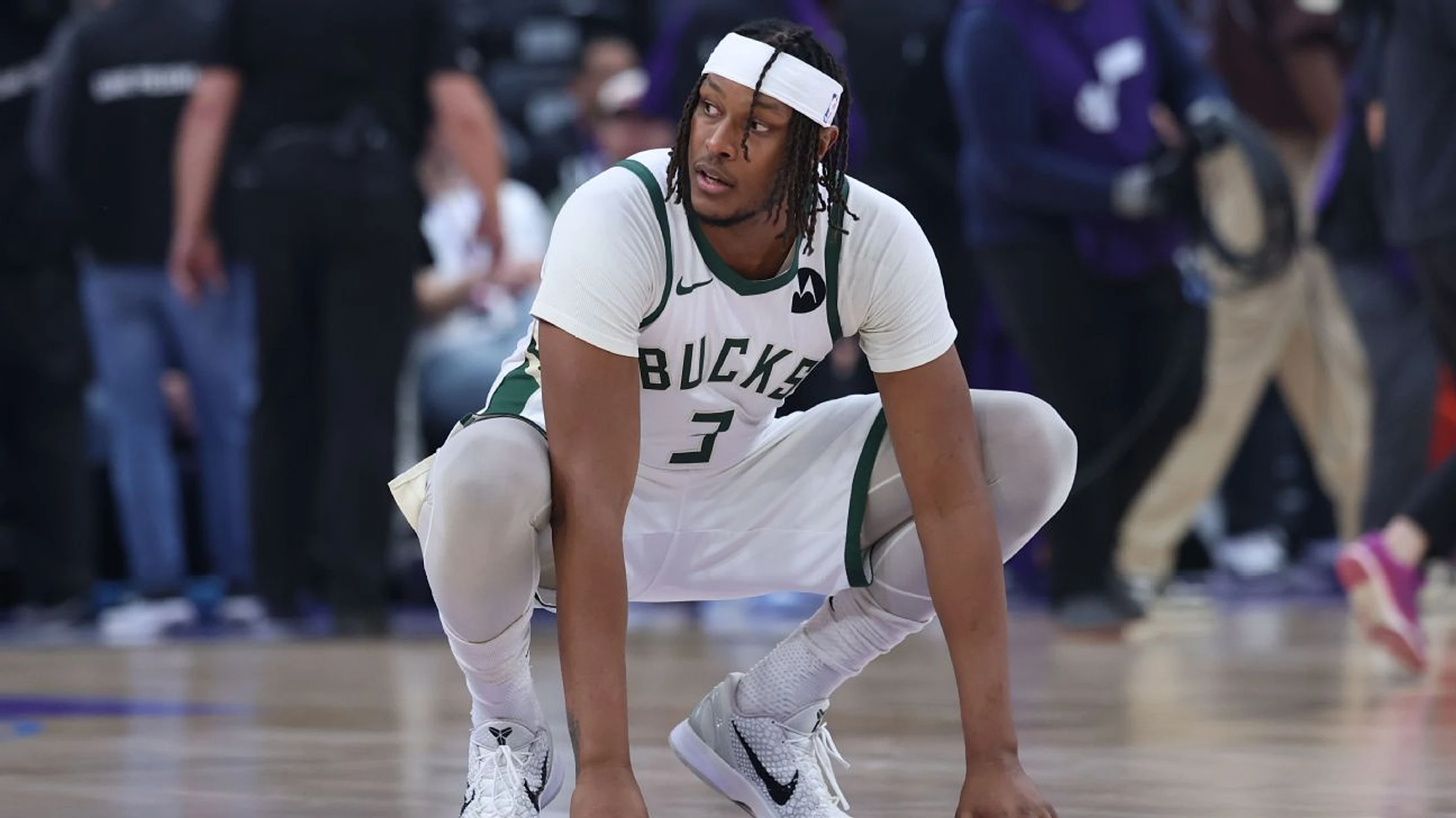 Turner: No fines from Rivers; Giannis always late