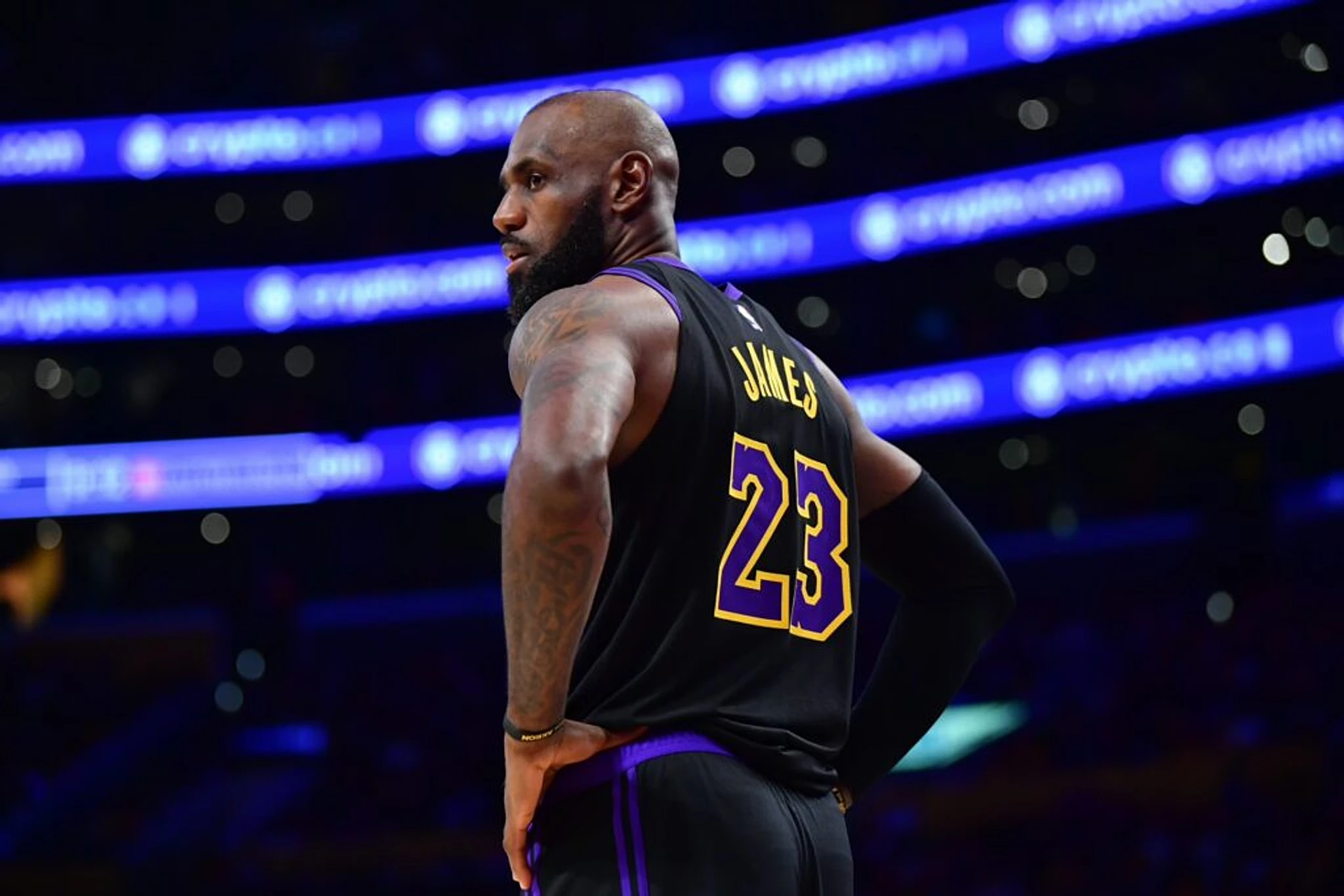 Both LA Teams in Hunt for LeBron James in Free Agency