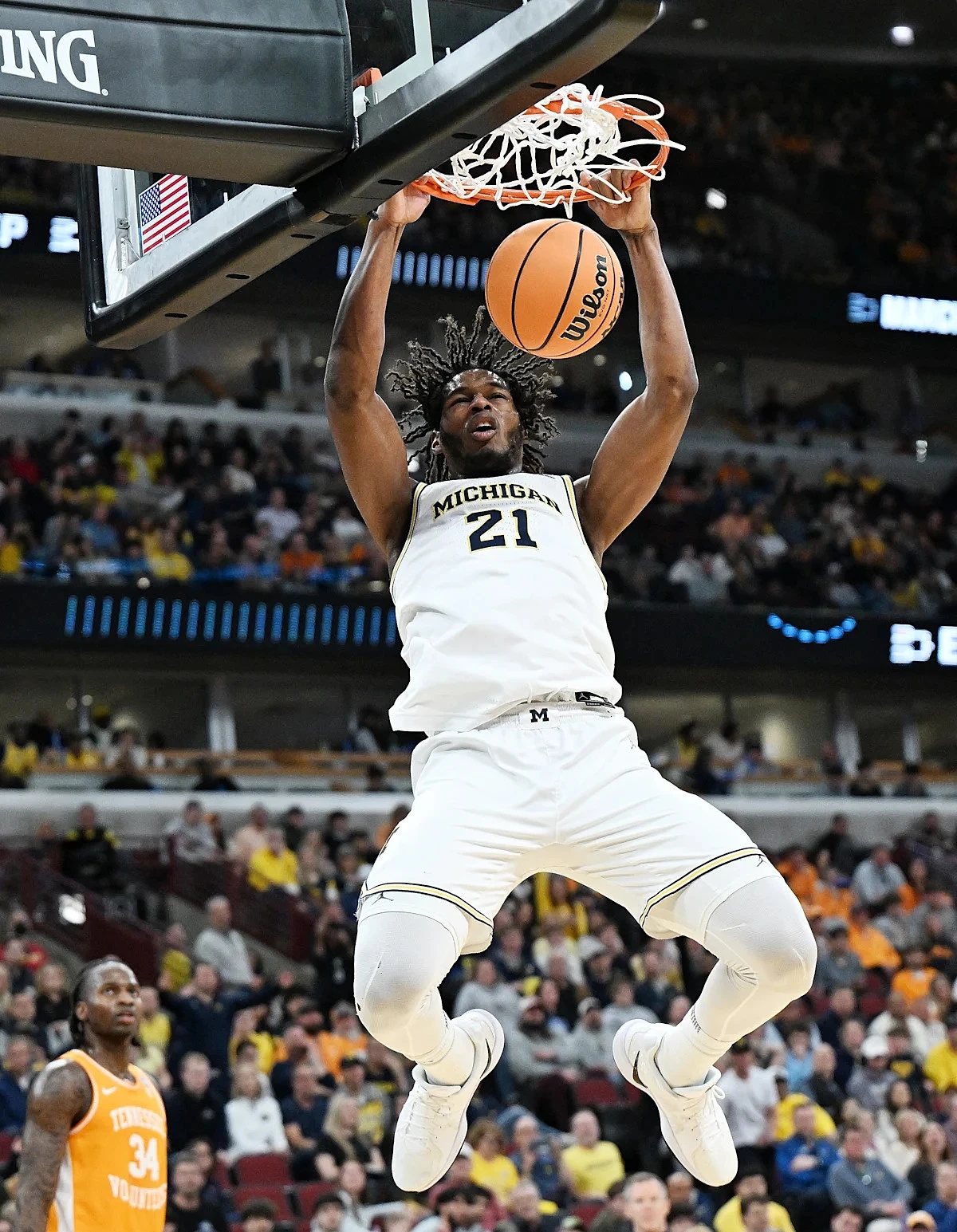 As Morez Johnson Jr. mulls over NBA, Michigan in 'wait-and-see' mode
