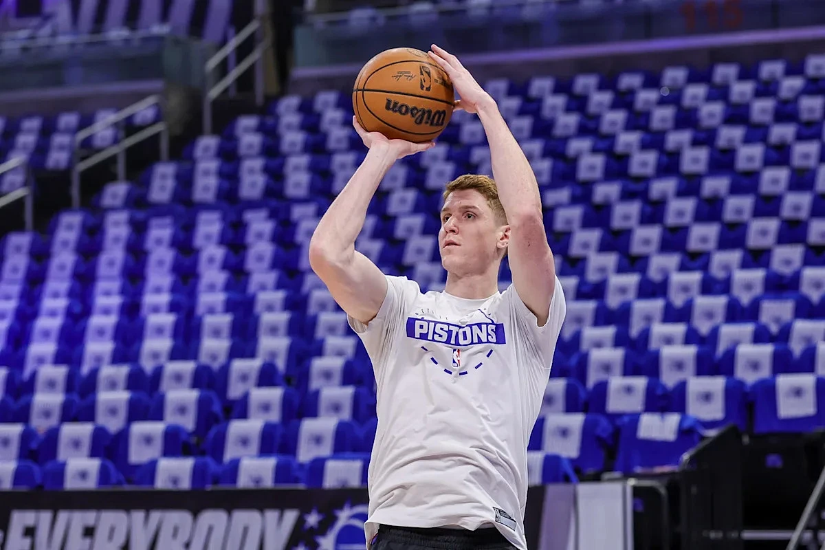 Will Kevin Huerter play tonight vs. Cavaliers in Game 6 with thigh injury?
