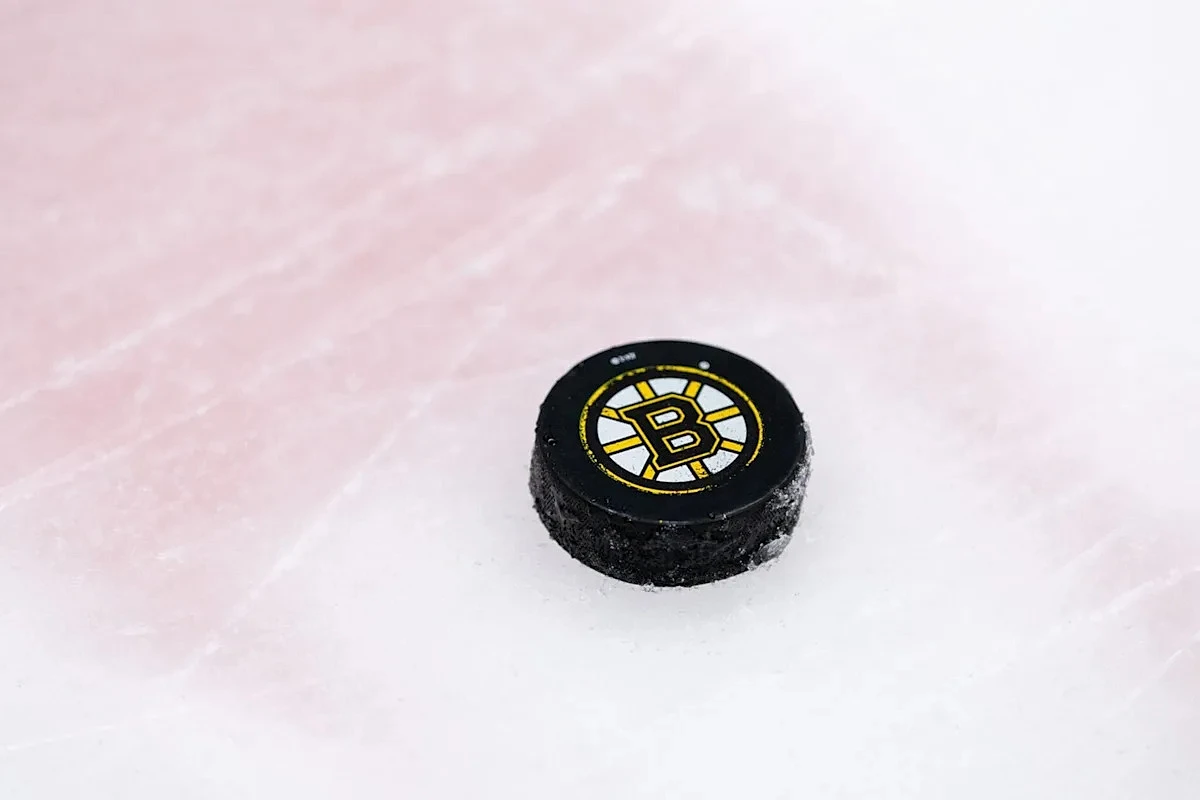 Daily Bean: Canadiens Sabres Game 6 Tonight, Golden Knights Docked, Luke Hughes and Minnesota?