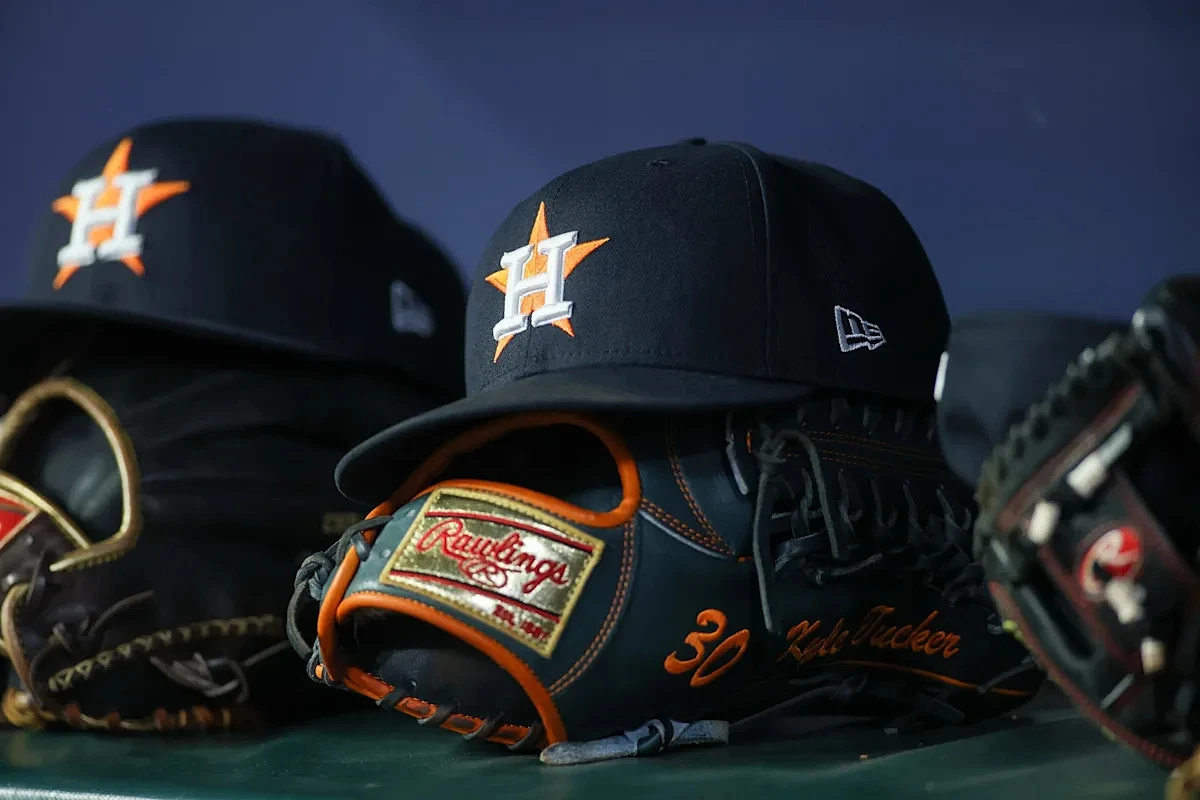 MLB Trade Rumors: Latest Intel on 2 Players Houston Astros Might Move This Summer