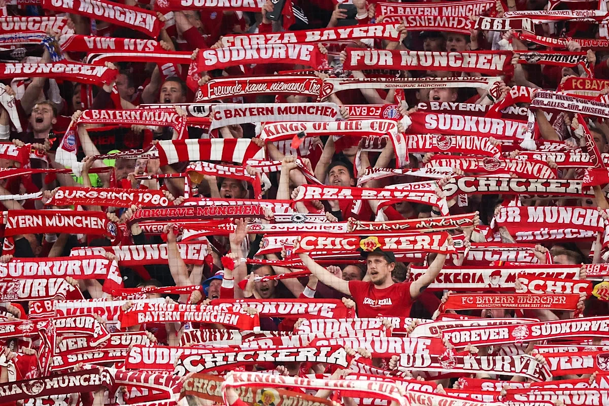 Bayern Munich fans thank team for ‘insane’ season