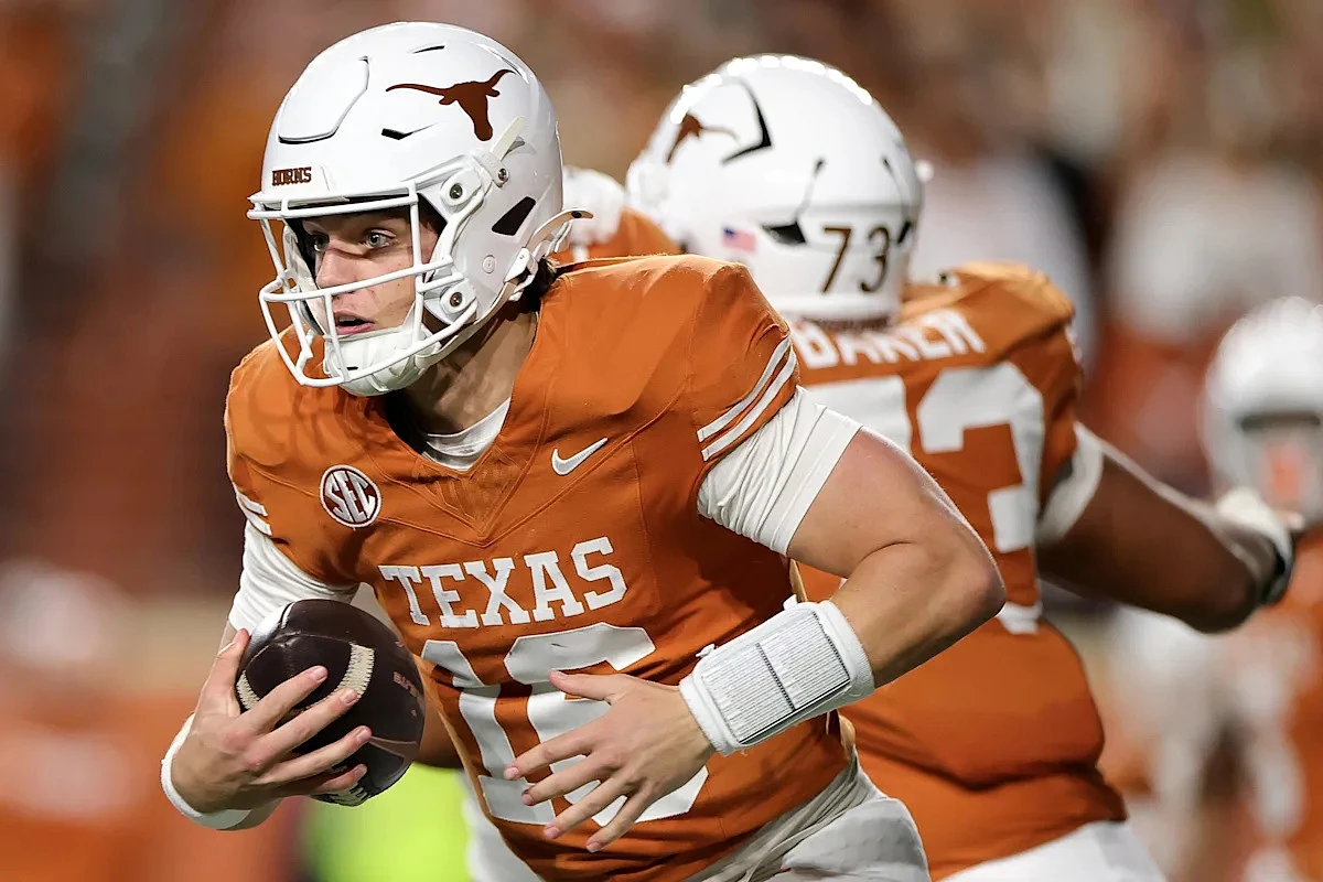 Texas QB Arch Manning medically cleared for summer workouts