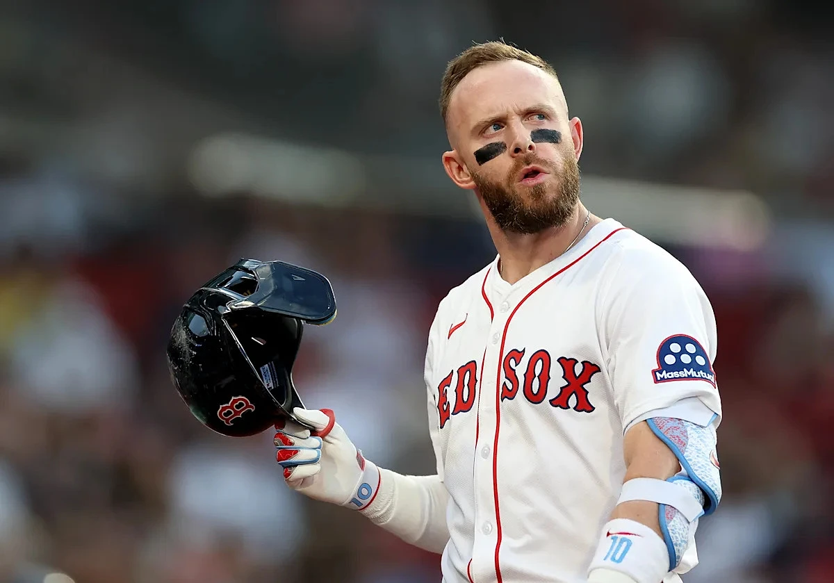 Red Sox place Trevor Story on IL, call up Nick Sogard