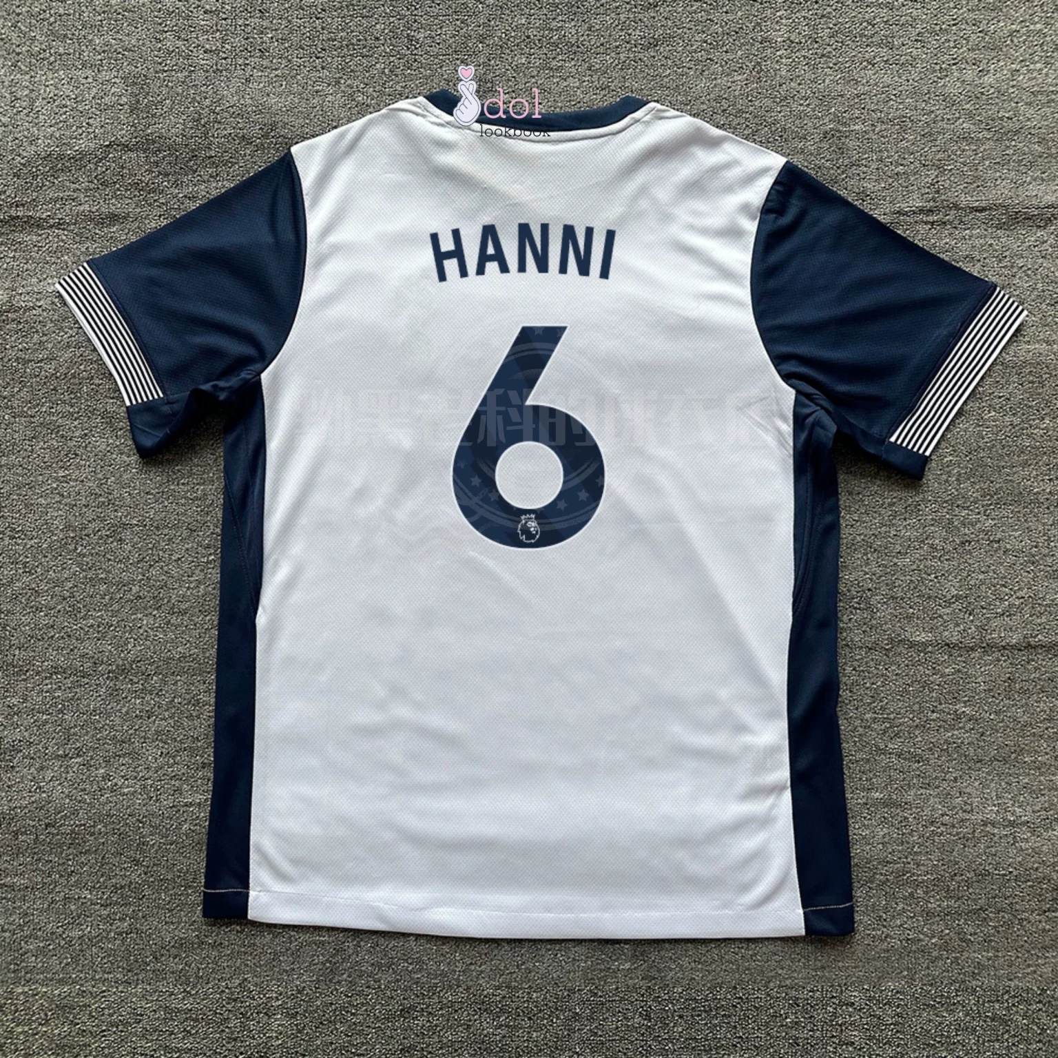 Tottenham Hotspur NewJeans Football Jersey detail 5