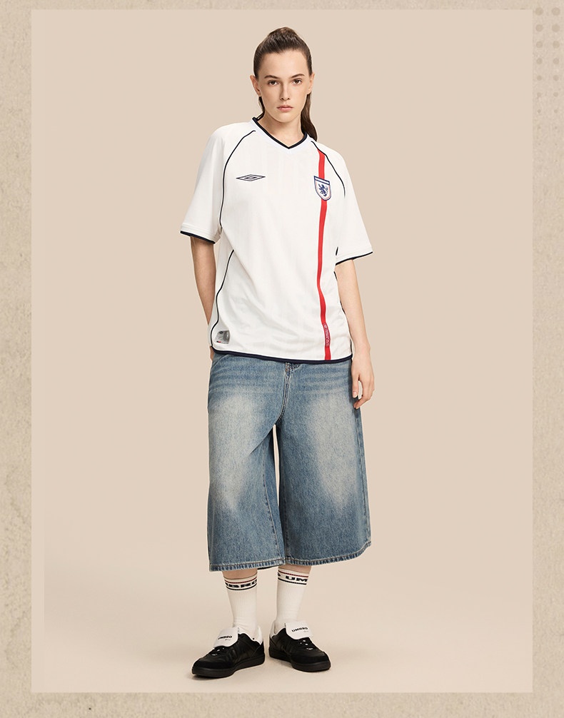 Umbro England Retro Jersey Short Sleeve T-Shirt detail 8