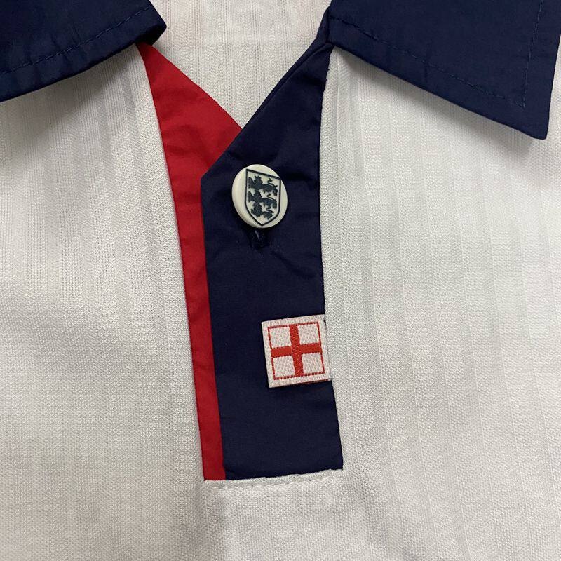 England 98 World Cup Beckham #7 Retro Football Jersey detail 5